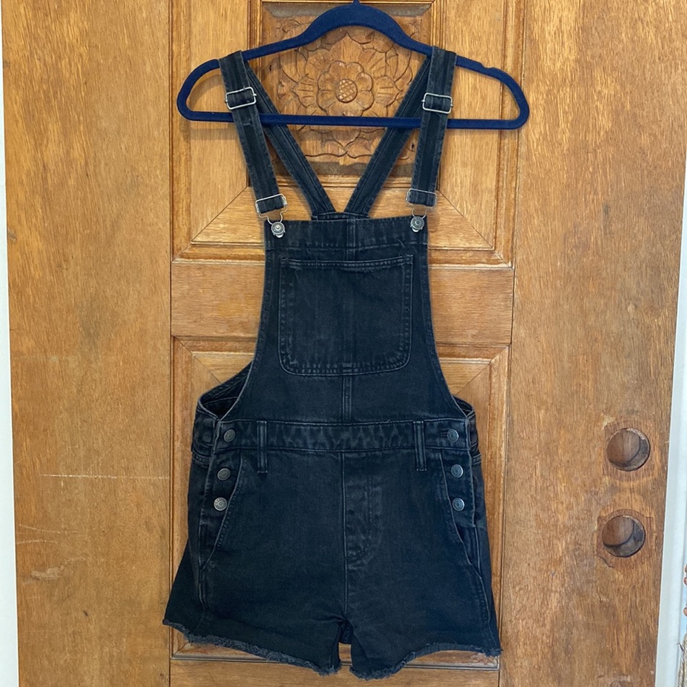 Madewell shortall overall washed black XS denim shorts raw hem